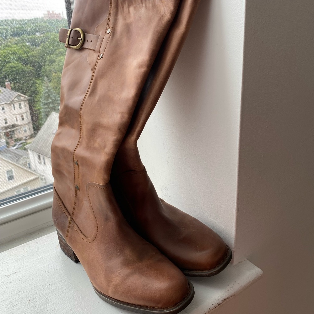 Mid calf boots